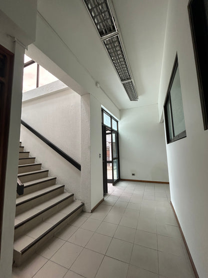 🔹 En arriendo dependencias comerciales en Edificio Araucarias – Calle Lautaro, Angol 🔹