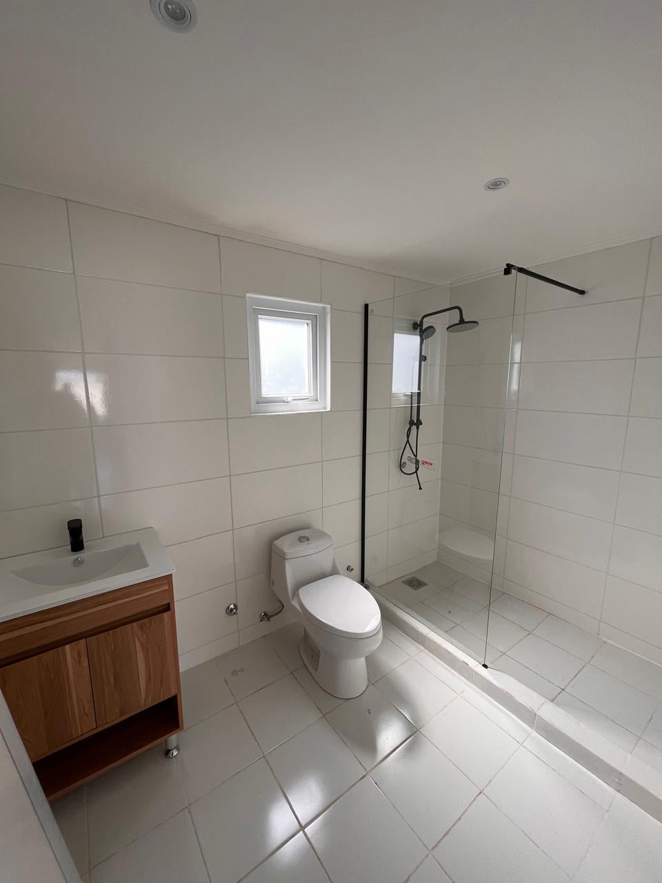 🏡 En Venta — Exclusiva y Moderna Propiedad