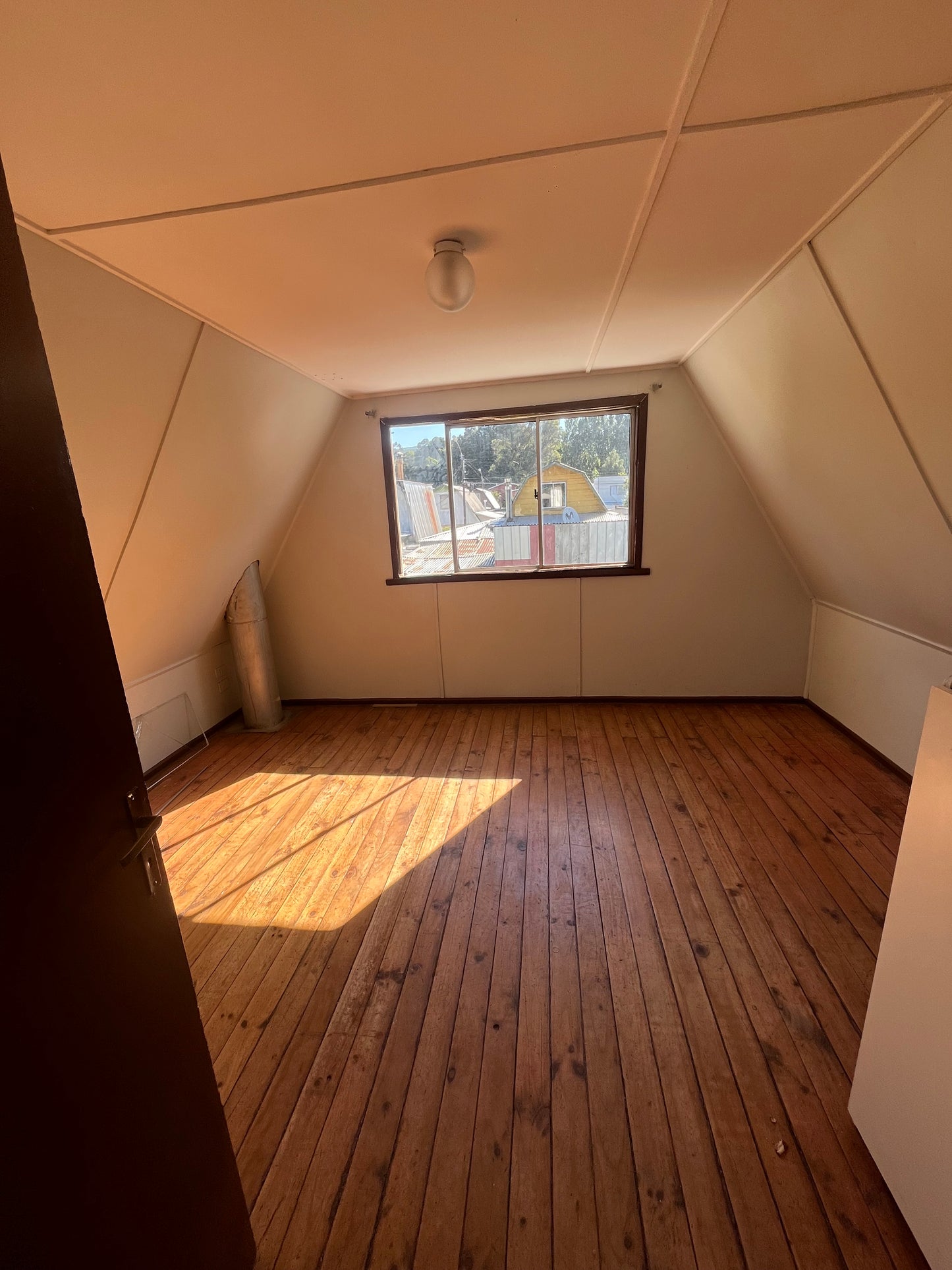 🏠 Administración de Propiedades / Arriendo – Casa en Villa Las Araucarias, Angol