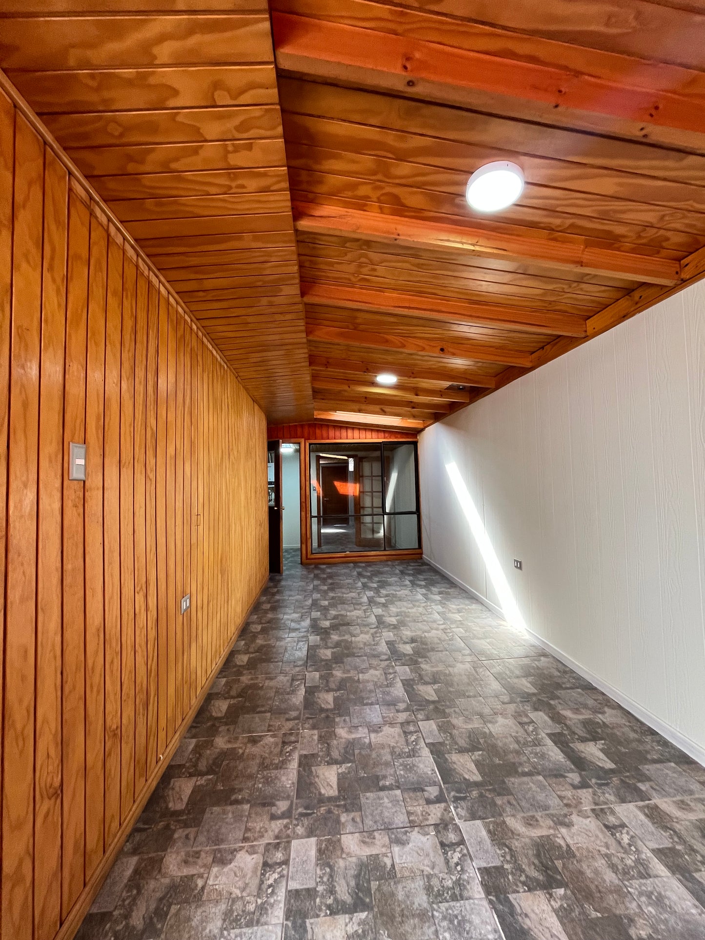 EN VENTA | ESPECTACULAR CASA RECIÉN REMODELADA – ISABEL RIQUELME