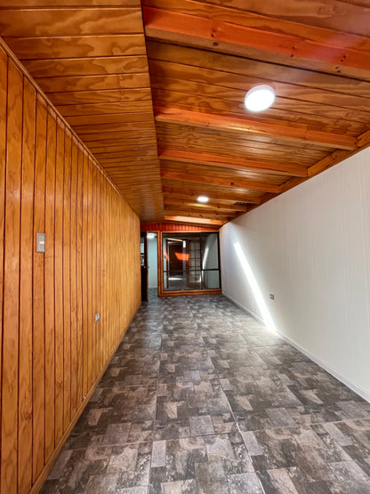 EN VENTA | ESPECTACULAR CASA RECIÉN REMODELADA – ISABEL RIQUELME