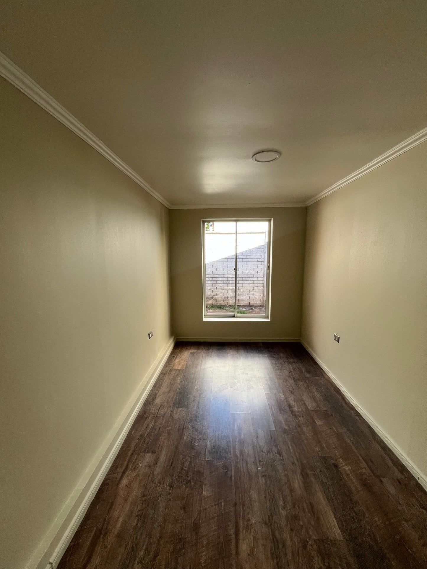 EN VENTA | ESPECTACULAR CASA RECIÉN REMODELADA – ISABEL RIQUELME