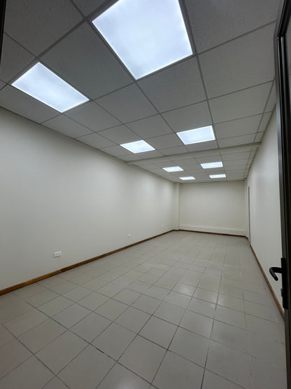 🔹 En arriendo dependencias comerciales en Edificio Araucarias – Calle Lautaro, Angol 🔹