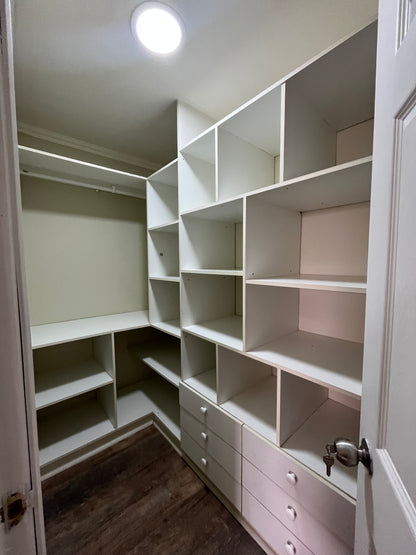 EN VENTA | ESPECTACULAR CASA RECIÉN REMODELADA – ISABEL RIQUELME