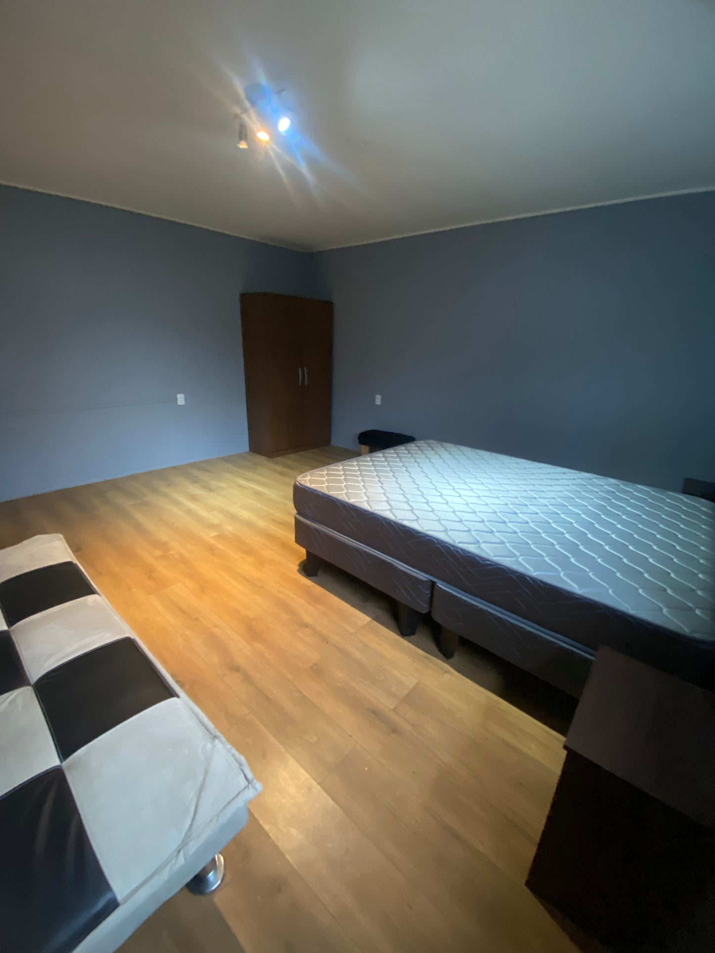 ARRIENDO DEPARTAMENTO INDEPENDIENTE – QUINTO SAN PEDRO